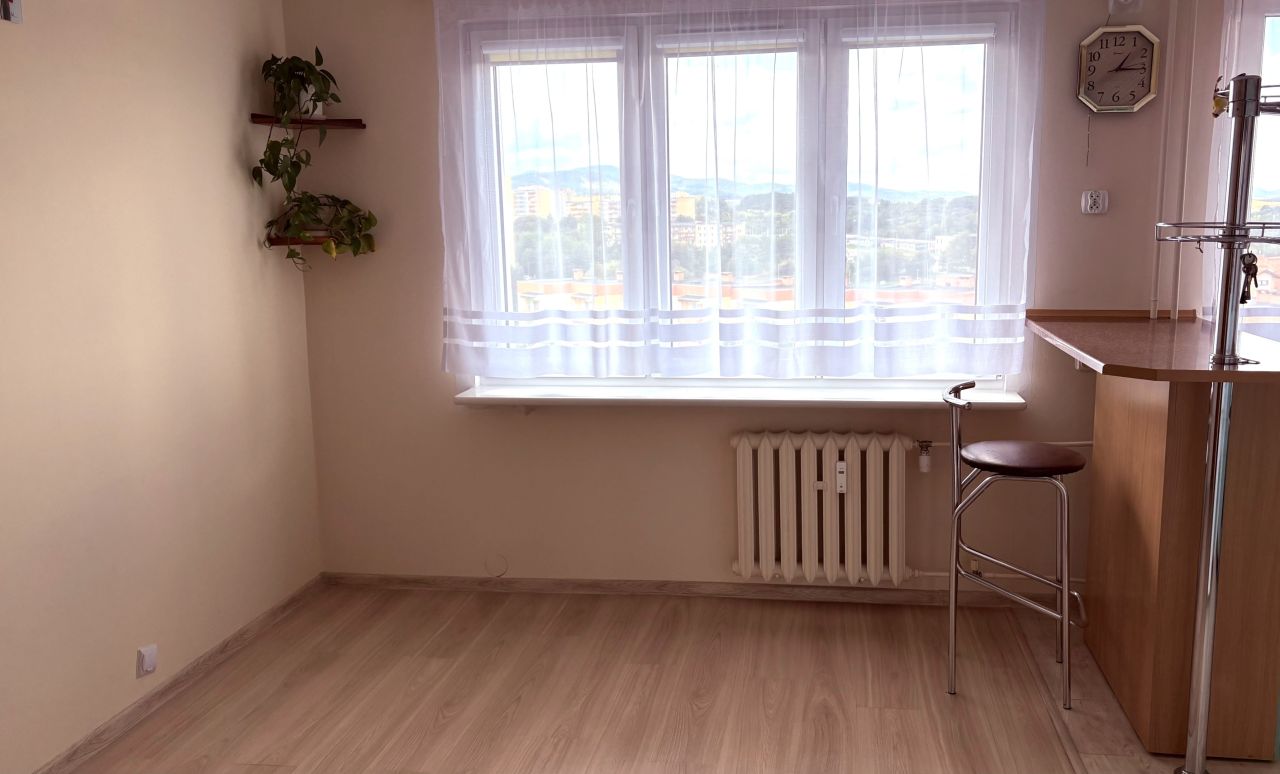 Mieszkanie 4-pokojowe Wałbrzych Podzamcze, ul. Blankowa. Zdjęcie 2