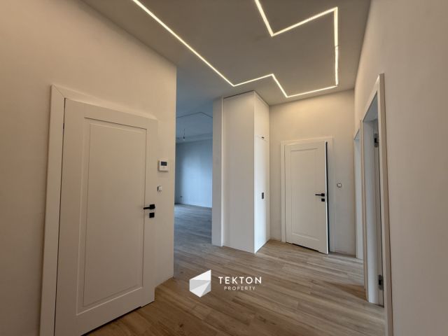 Mieszkanie 3-pokojowe Poznań Rataje, ul. Milczańska. Zdjęcie 1