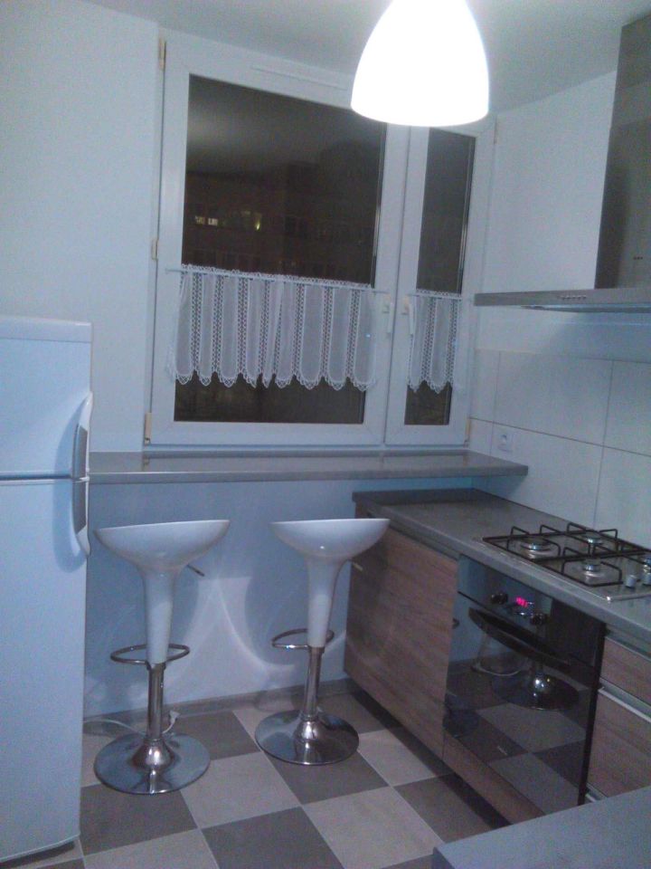 Mieszkanie 2-pokojowe Oleśnica, ul. Marii Skłodowskiej-Curie. Zdjęcie 2