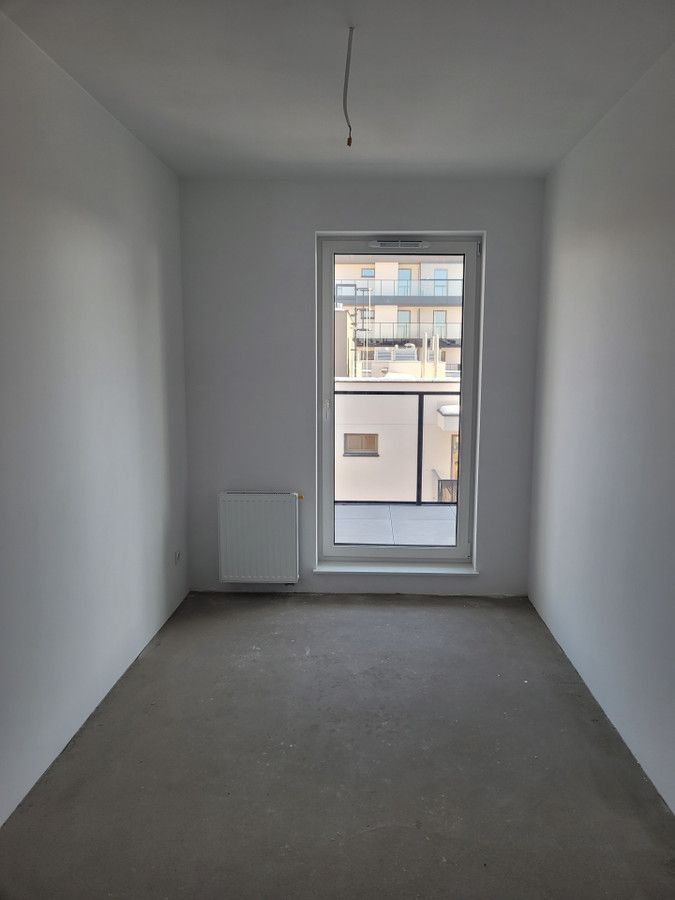 Mieszkanie 2-pokojowe Warszawa Włochy, al. Krakowska. Zdjęcie 2