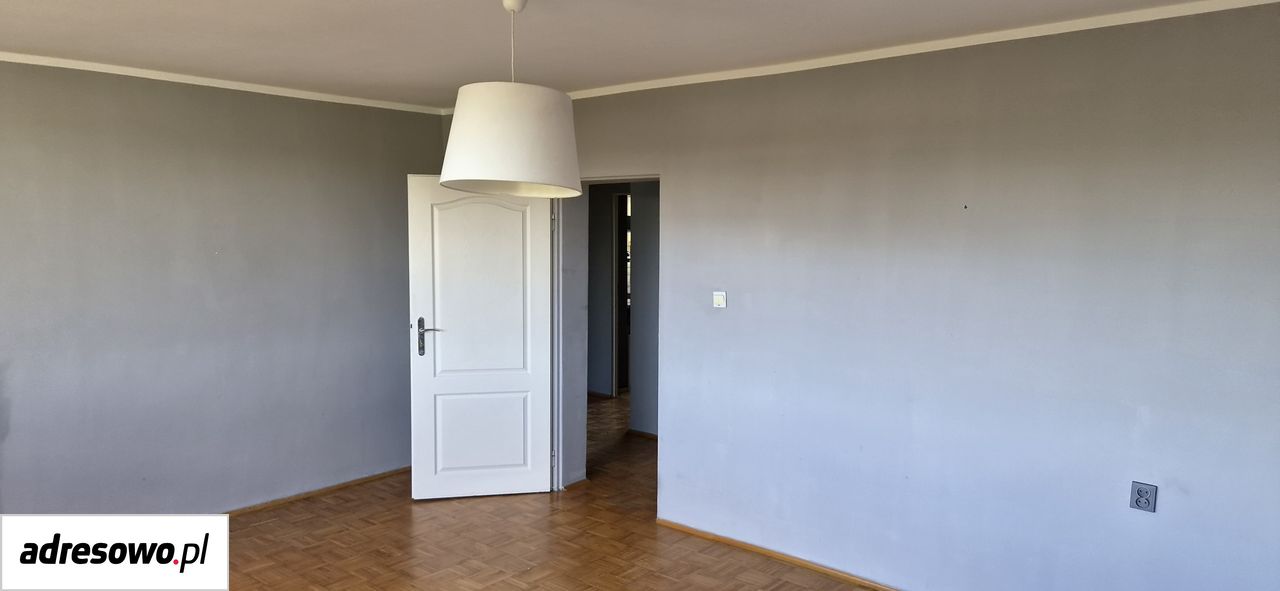 Mieszkanie 4-pokojowe Trzebnica, ul. Bartosza Głowackiego. Zdjęcie 1