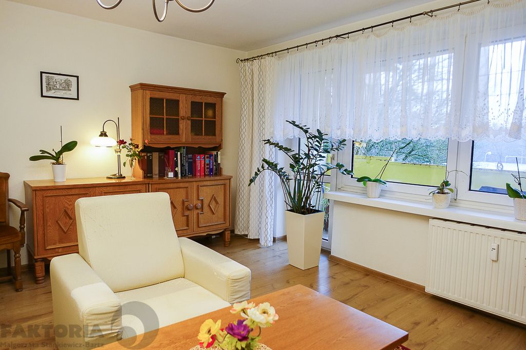Mieszkanie 4-pokojowe Szczecin, ul. Bartnicza. Zdjęcie 1