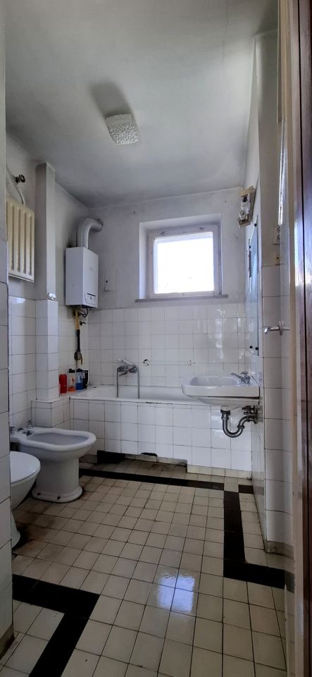 bliźniak, 4 pokoje Kraków Podgórze, ul. por. Antoniego Stawarza. Zdjęcie 3