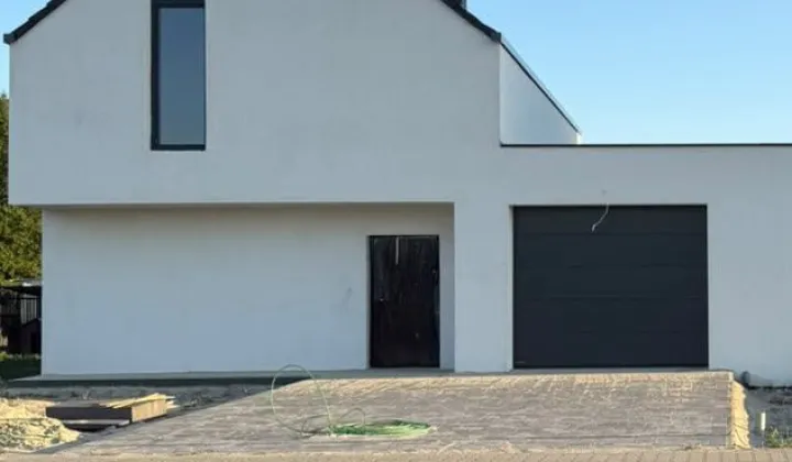 bliźniak, 4 pokoje Ligota Wielka