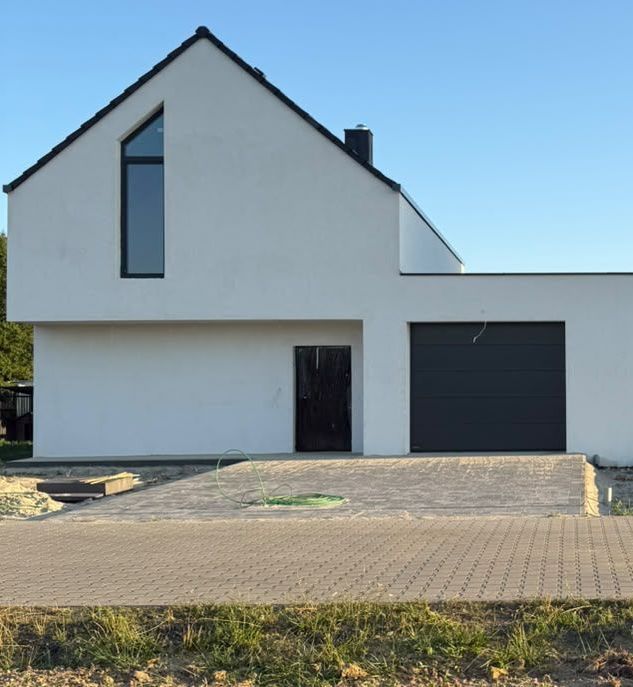 bliźniak, 4 pokoje Ligota Wielka. Zdjęcie 1