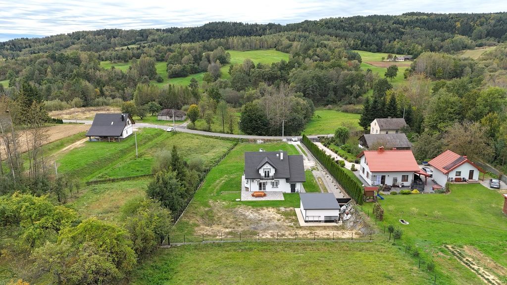 dom wolnostojący, 6 pokoi Skopów. Zdjęcie 12
