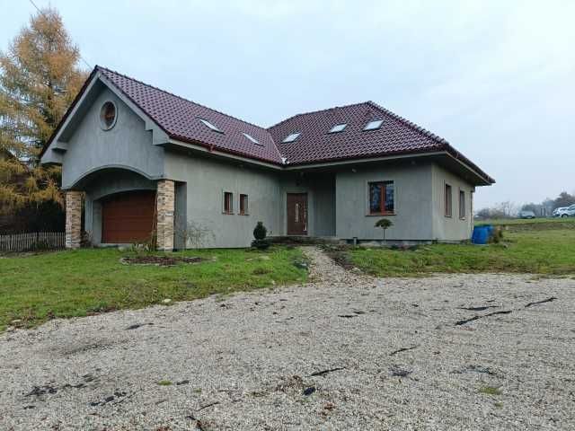 dom wolnostojący Kije. Zdjęcie 1