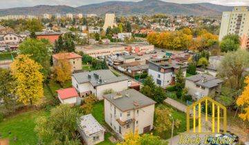 dom wolnostojący, 6 pokoi Bielsko-Biała, ul. Akacjowa