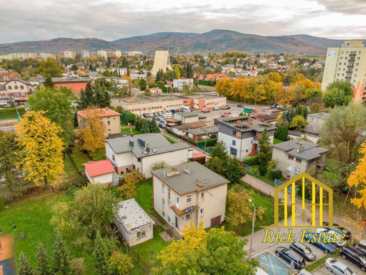 dom wolnostojący, 6 pokoi Bielsko-Biała, ul. Akacjowa