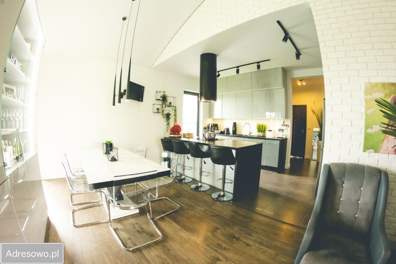 dom wolnostojący, 5 pokoi Głębinów. Zdjęcie 4