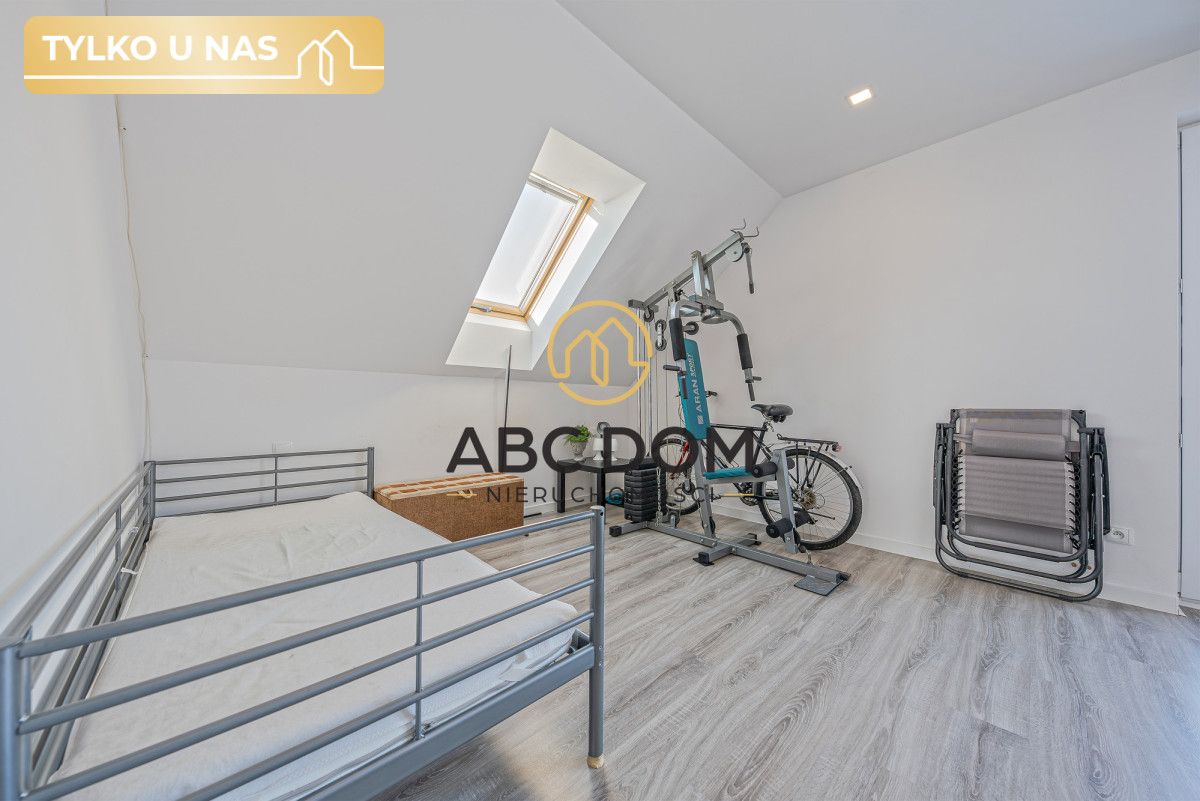 dom wolnostojący, 5 pokoi Sierakowice. Zdjęcie 11