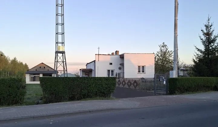 dom wolnostojący, 4 pokoje Bierzwienna Długa-Kolonia