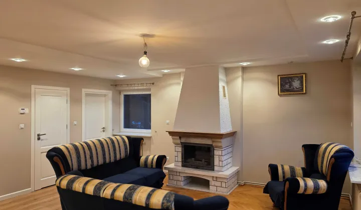 Mieszkanie 4-pokojowe Urzędów, ul. Hevelke