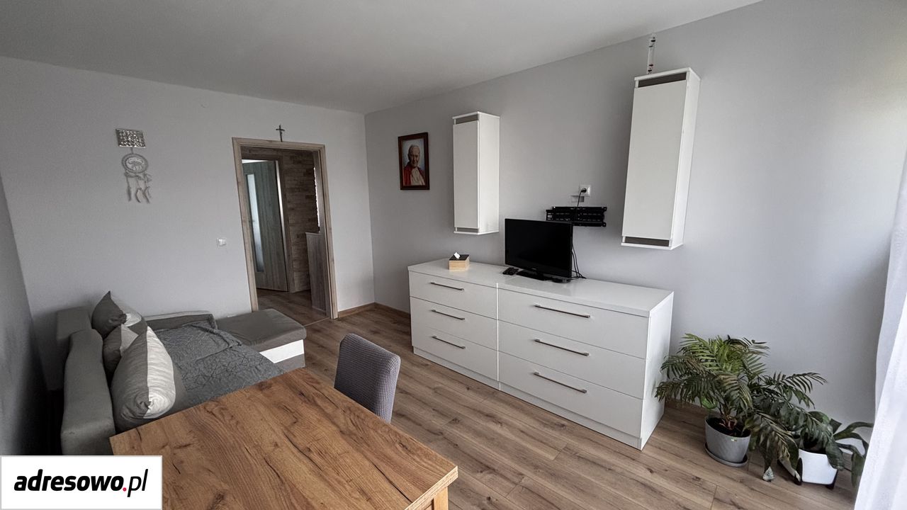 Mieszkanie 3-pokojowe Lubaczów, os. Unii Lubelskiej. Zdjęcie 2