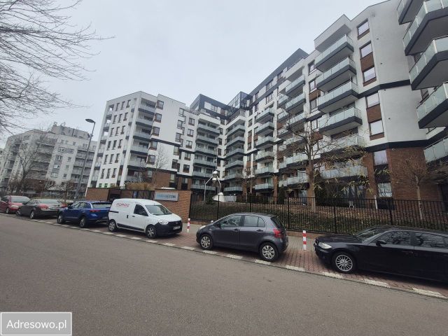 Mieszkanie 3-pokojowe Warszawa Chomiczówka. Zdjęcie 1