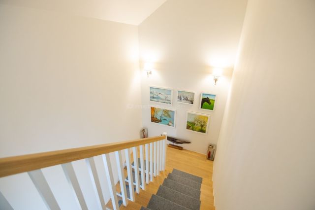 dom wolnostojący, 4 pokoje Jadwisin. Zdjęcie 20