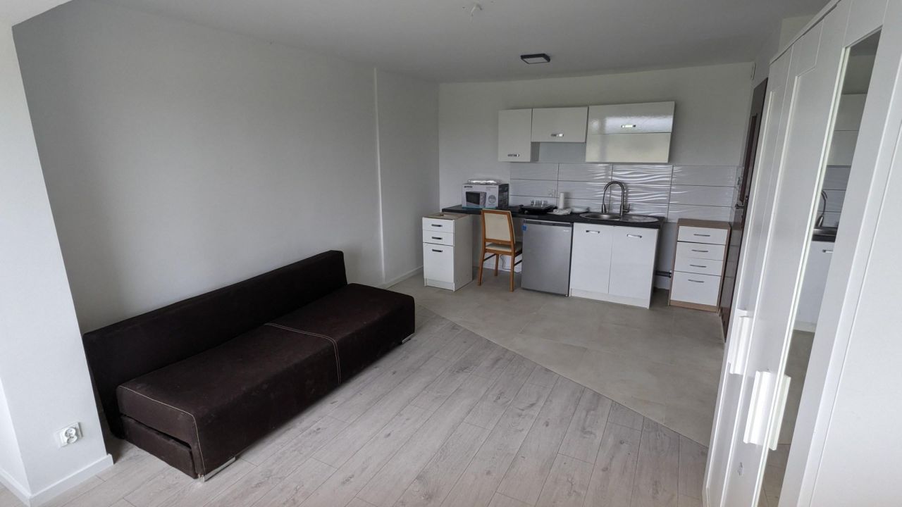 Mieszkanie 1-pokojowe Płock Ciechomice, ul. Ziołowa. Zdjęcie 2