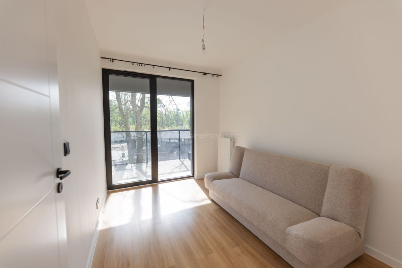 Mieszkanie 2-pokojowe Zegrze. Zdjęcie 9