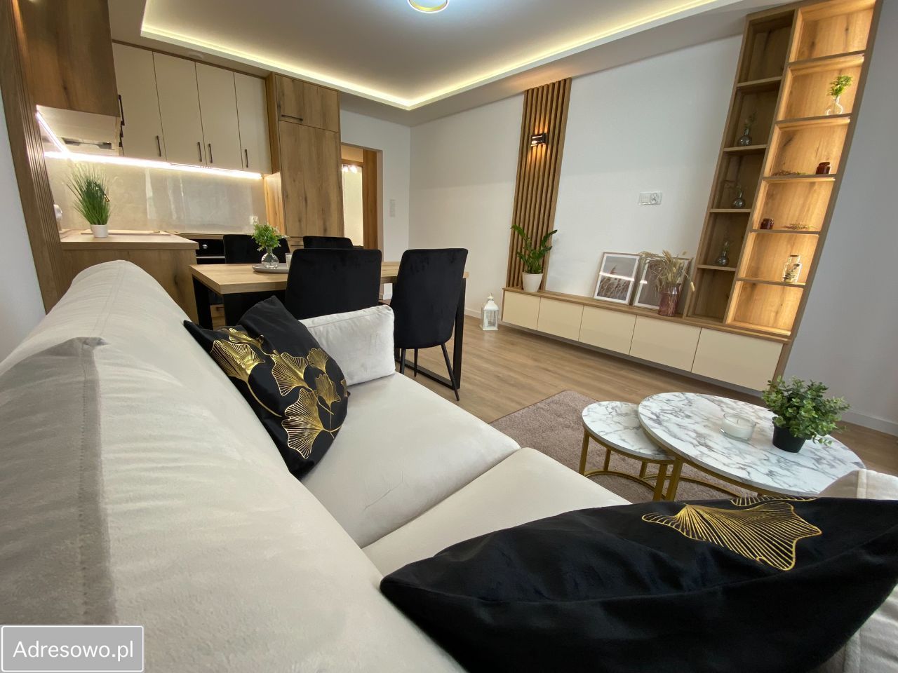 Mieszkanie 3-pokojowe Kielce Świętokrzyskie, pl. marsz. Józefa Piłsudskiego