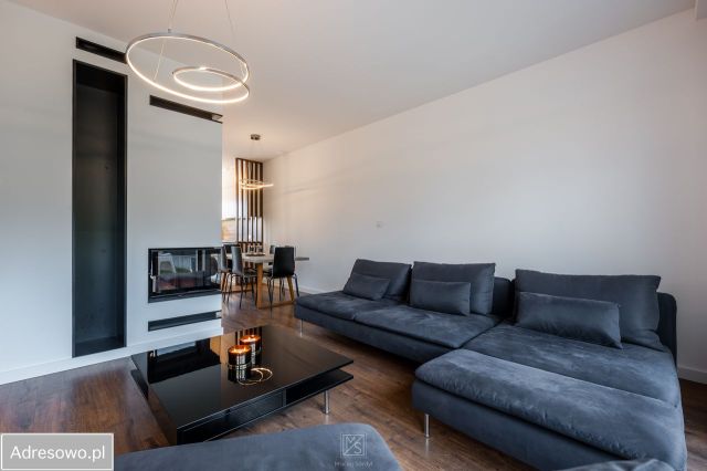 dom szeregowy, 3 pokoje Siadło Dolne, ul. Wichrowe Wzgórza. Zdjęcie 1