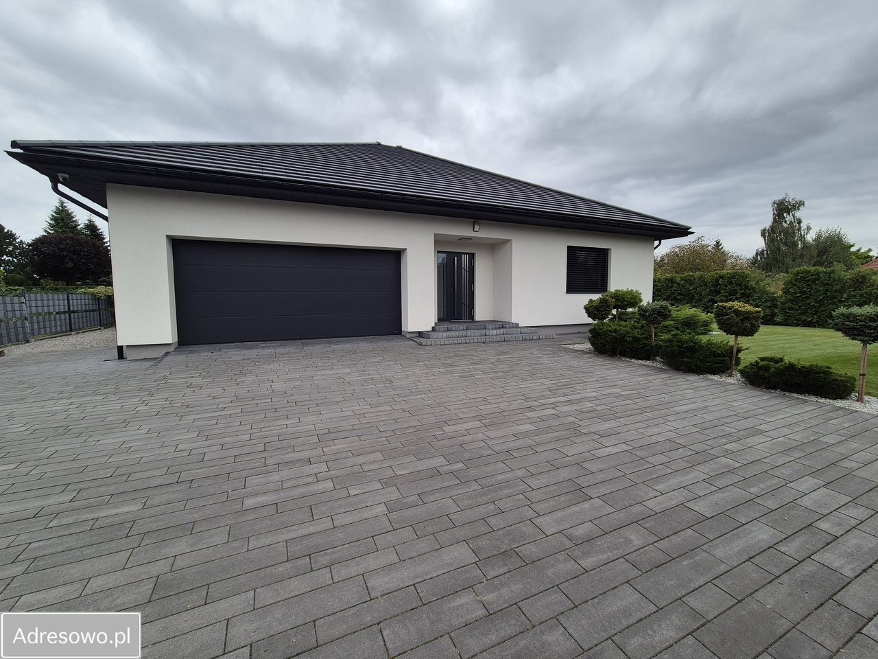 dom wolnostojący, 4 pokoje Radom Dzierzków