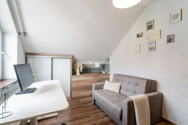 Mieszkanie 3-pokojowe Wieliczka, ul. Krakowska. Zdjęcie 5