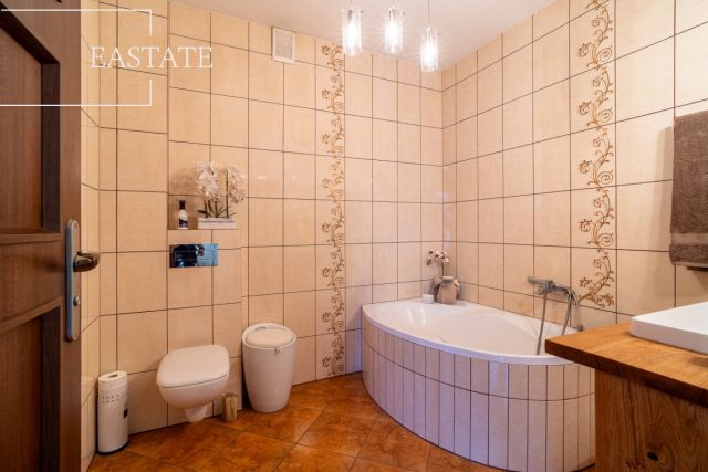 dom wolnostojący, 9 pokoi Tuchom, ul. Tęczowa. Zdjęcie 12