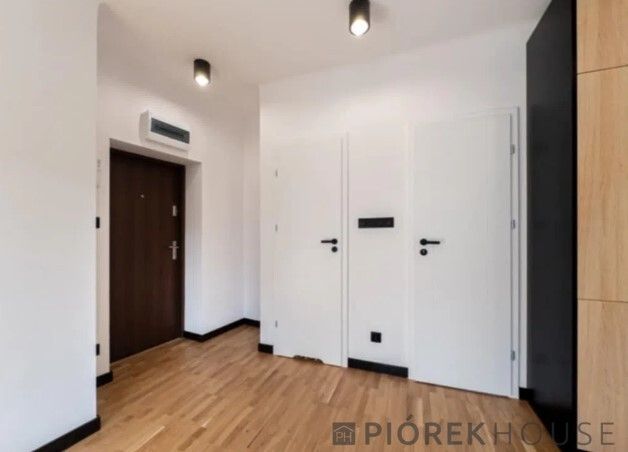 Mieszkanie 2-pokojowe Warszawa Praga-Południe, ul. Michała Paca. Zdjęcie 3