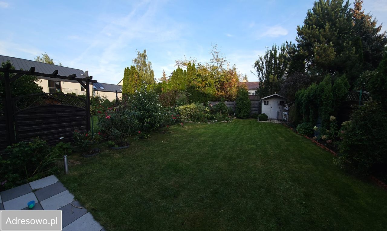 dom szeregowy, 4 pokoje Julianów. Zdjęcie 9