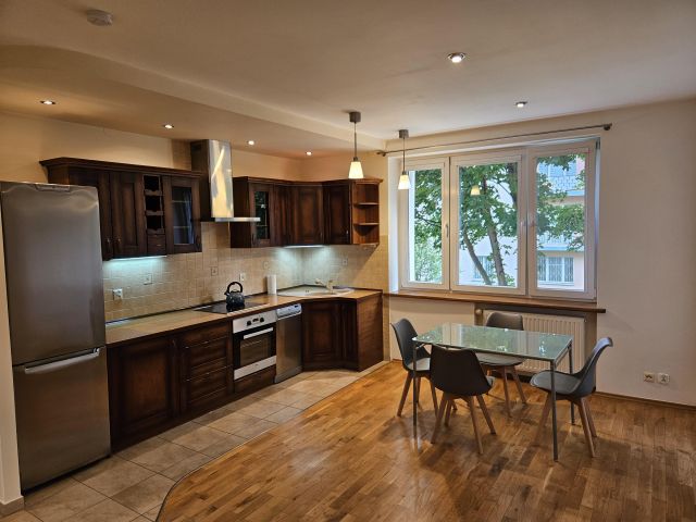 Mieszkanie 3-pokojowe Łódź Bałuty, ul. Boya-Żeleńskiego. Zdjęcie 1