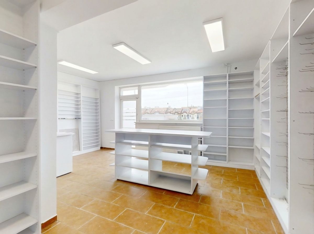 Lokal Łódź Chojny, ul. Rzgowska. Zdjęcie 2