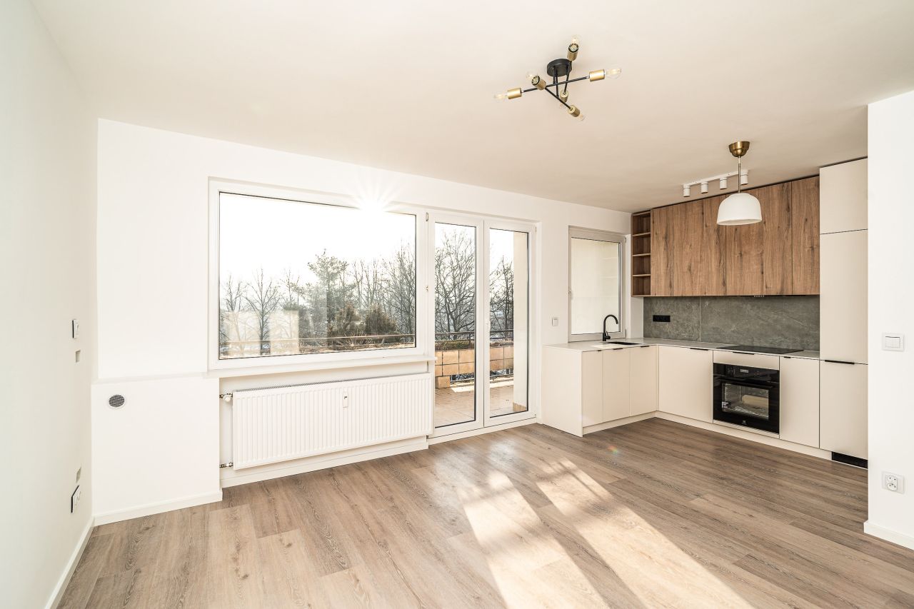 Mieszkanie 3-pokojowe Kraków Bronowice, ul. Armii Krajowej. Zdjęcie 2