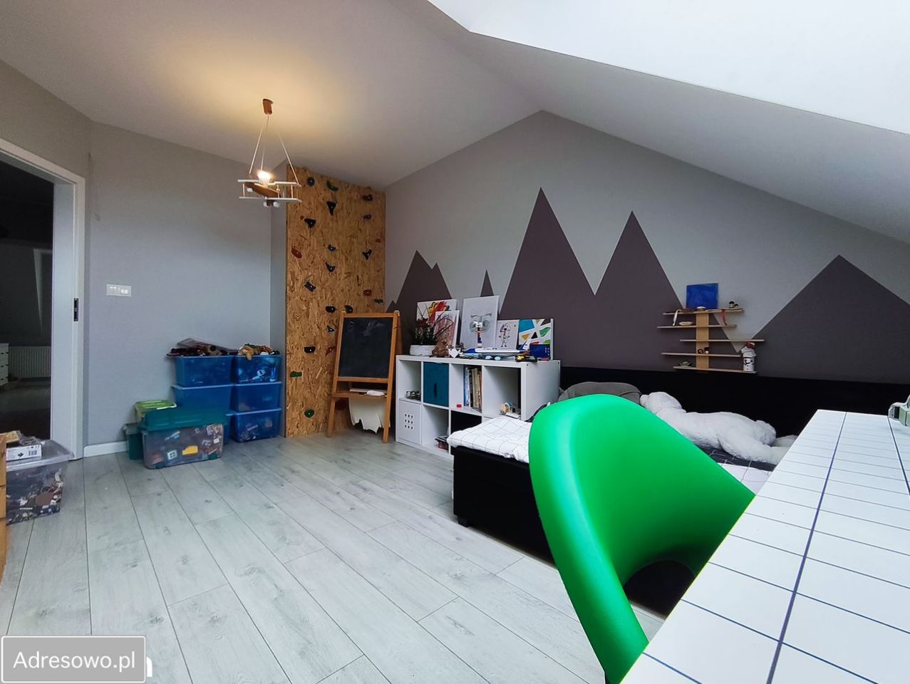 bliźniak, 5 pokoi Książenice. Zdjęcie 15