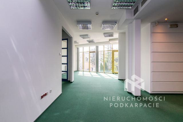 Biuro Rzeszów, ul. Sokoła. Zdjęcie 9