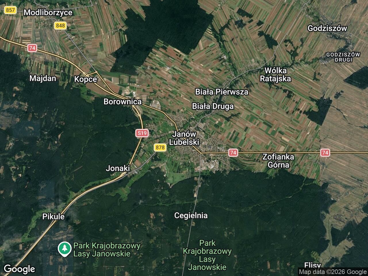 dom wolnostojący, 3 pokoje Janów Lubelski, ul. 3 Maja. Zdjęcie 1