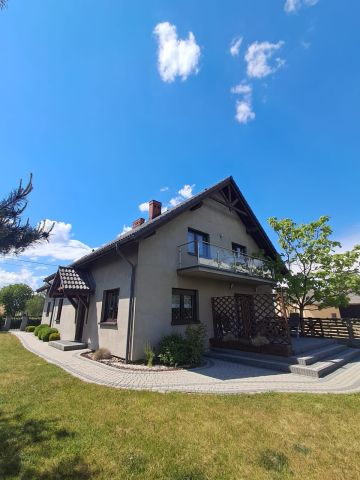 dom wolnostojący, 5 pokoi Kościelna Wieś. Zdjęcie 2