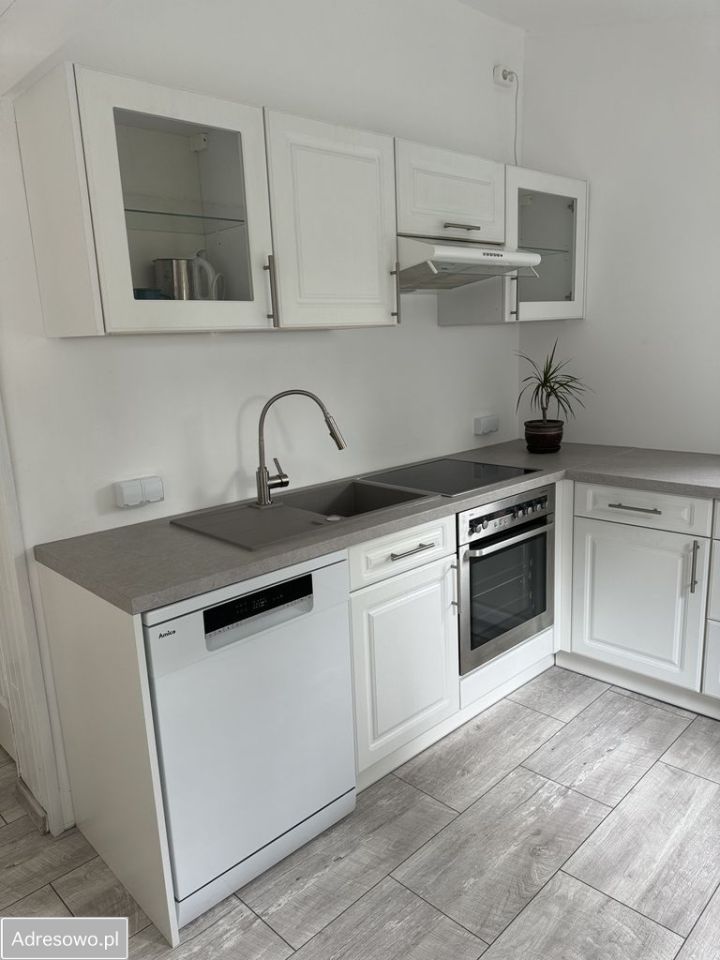 dom wolnostojący, 3 pokoje Konstancin-Jeziorna. Zdjęcie 8