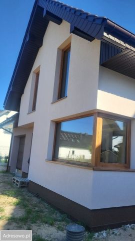 dom wolnostojący, 4 pokoje Kołobrzeg, ul. Jana Sobiepana Zamoyskiego. Zdjęcie 19