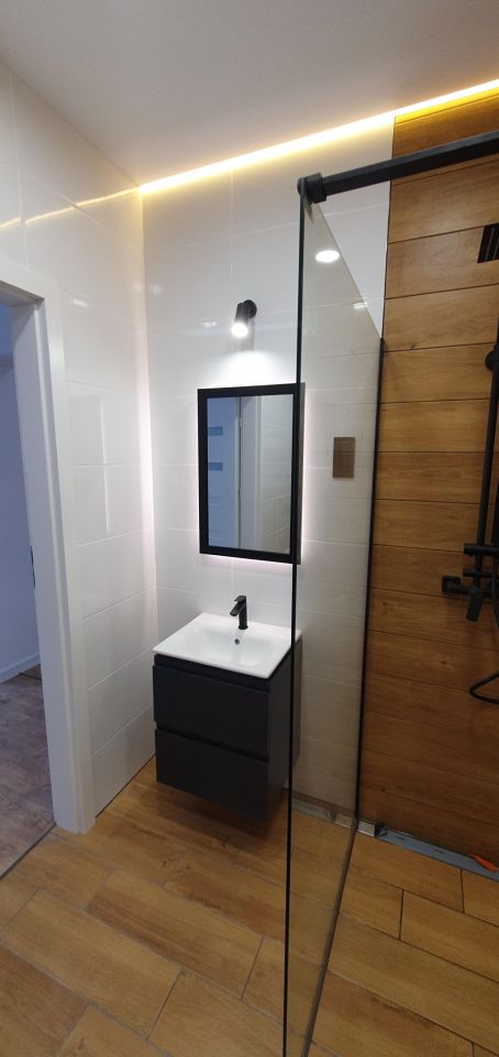 Mieszkanie 3-pokojowe Bytom Śródmieście, ul. Gustawa Morcinka. Zdjęcie 4