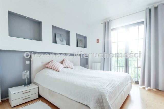 Mieszkanie 3-pokojowe Niemcz. Zdjęcie 13