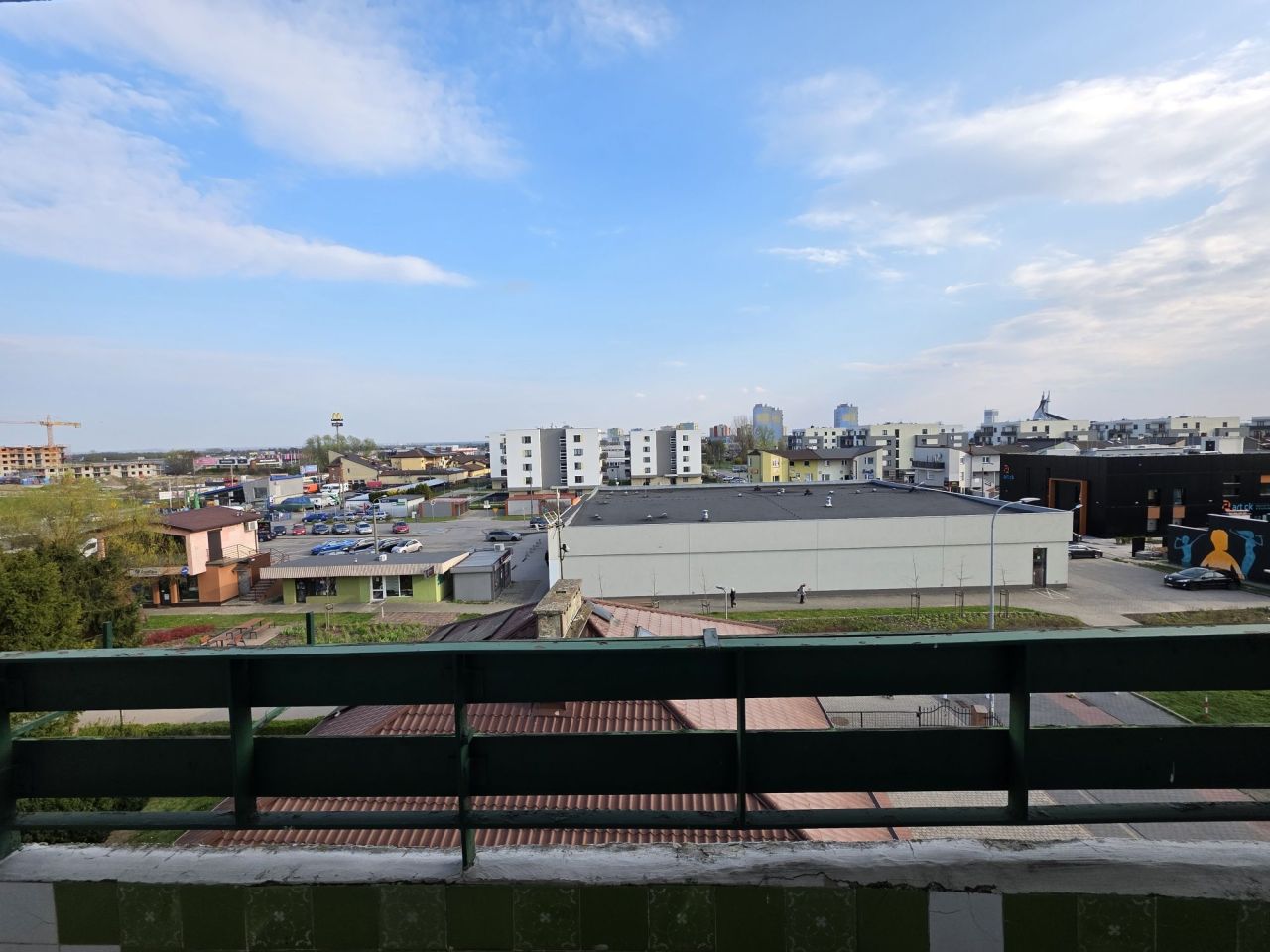 Mieszkanie 4-pokojowe Knurów. Zdjęcie 3