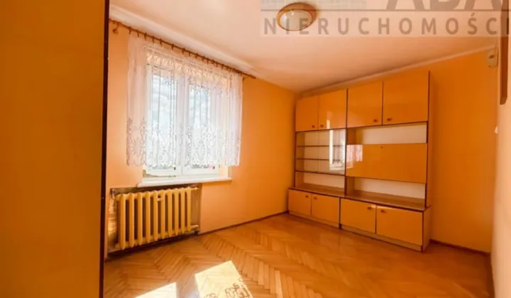 dom wolnostojący, 4 pokoje Dobre, ul. Powstańców