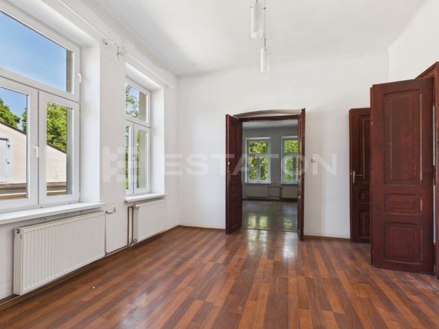 kamienica, 13 pokoi Rzeszów, ul. Reformacka. Zdjęcie 8