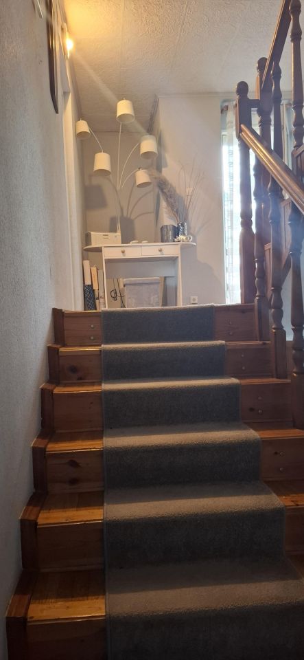 dom wolnostojący, 8 pokoi Ogrodniki. Zdjęcie 17