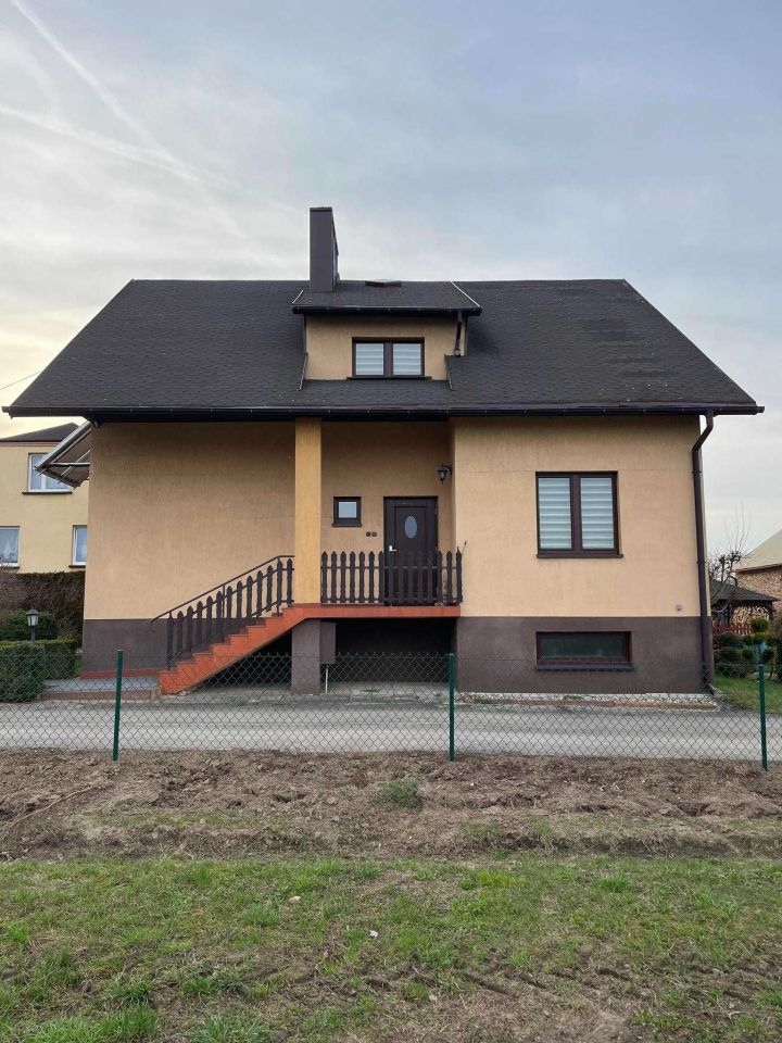 dom wolnostojący Żelisławice, ul. Podleśna