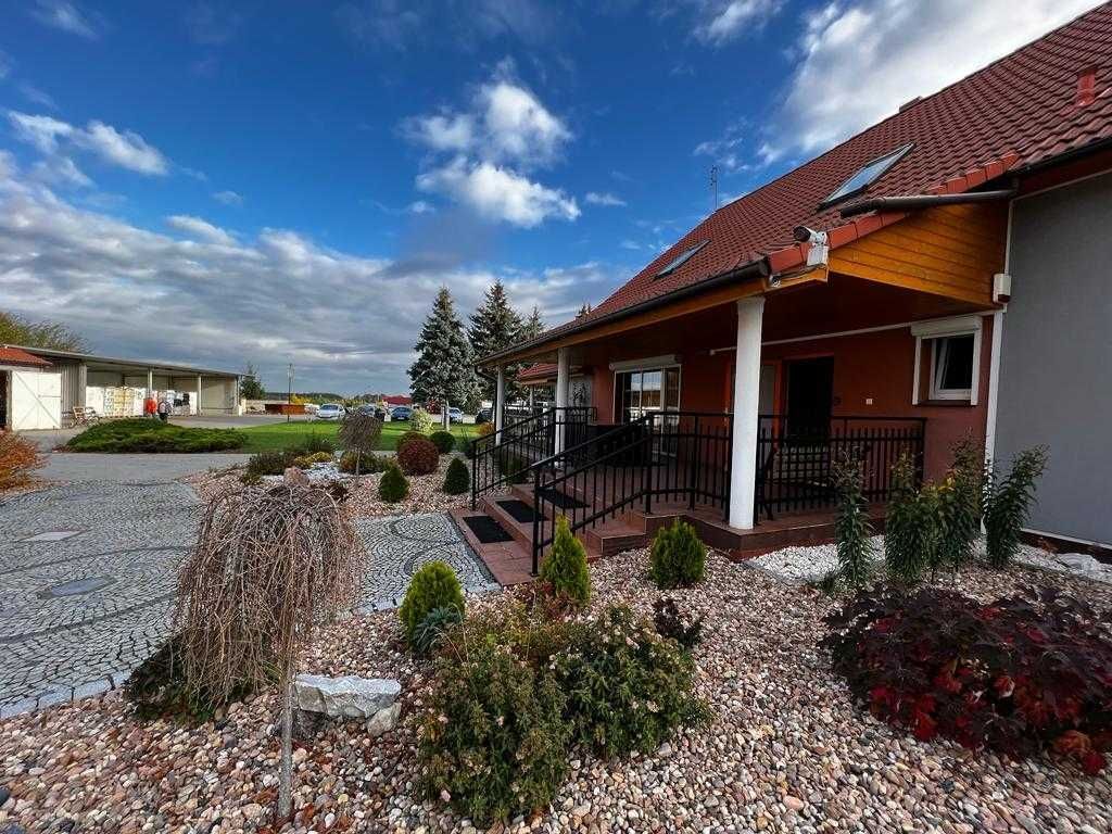 Hala/magazyn Trzebnica. Zdjęcie 4