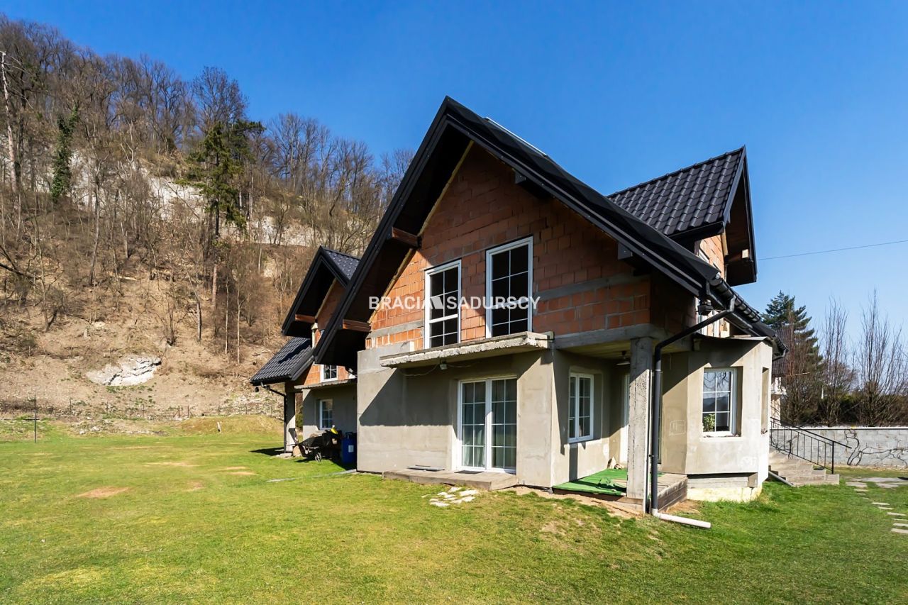 dom wolnostojący, 7 pokoi Kraków Zwierzyniec, ul. Księcia Józefa. Zdjęcie 38