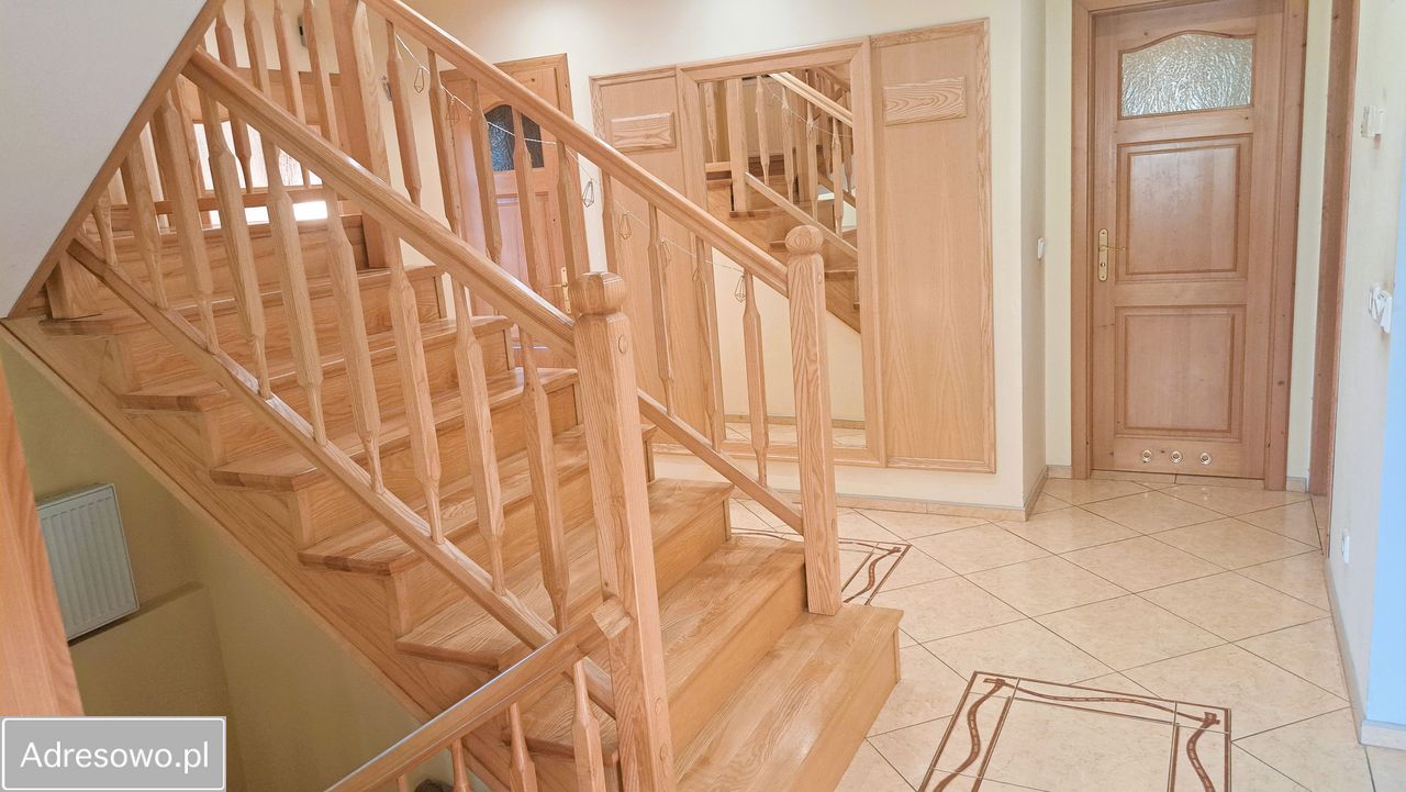 dom wolnostojący, 5 pokoi Ustroń Centrum, ul. Jana Wantuły. Zdjęcie 4