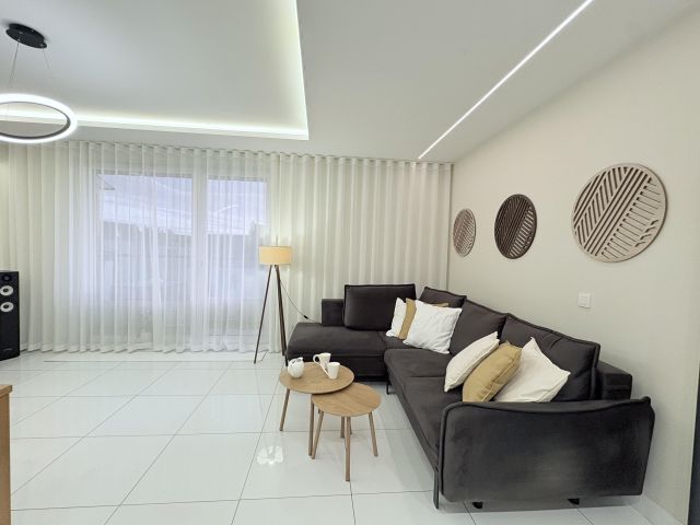 Mieszkanie 4-pokojowe Łódź Górna, ul. Sąsiedzka. Zdjęcie 3