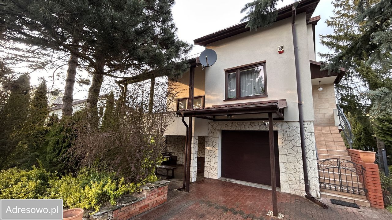 dom wolnostojący, 5 pokoi Halinów, ul. Dąbrowskiego. Zdjęcie 1